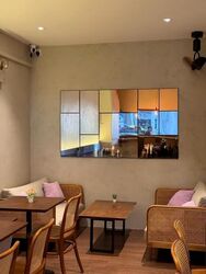 Crawford Court (D7), Retail #634596381